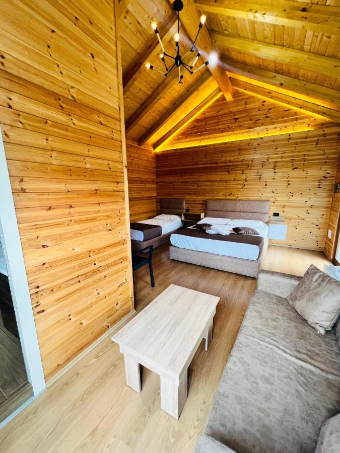 Bujtina Tradicionale Hotel Lepushe Exterior foto