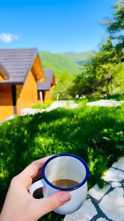 Bujtina Tradicionale Hotel Lepushe Exterior foto
